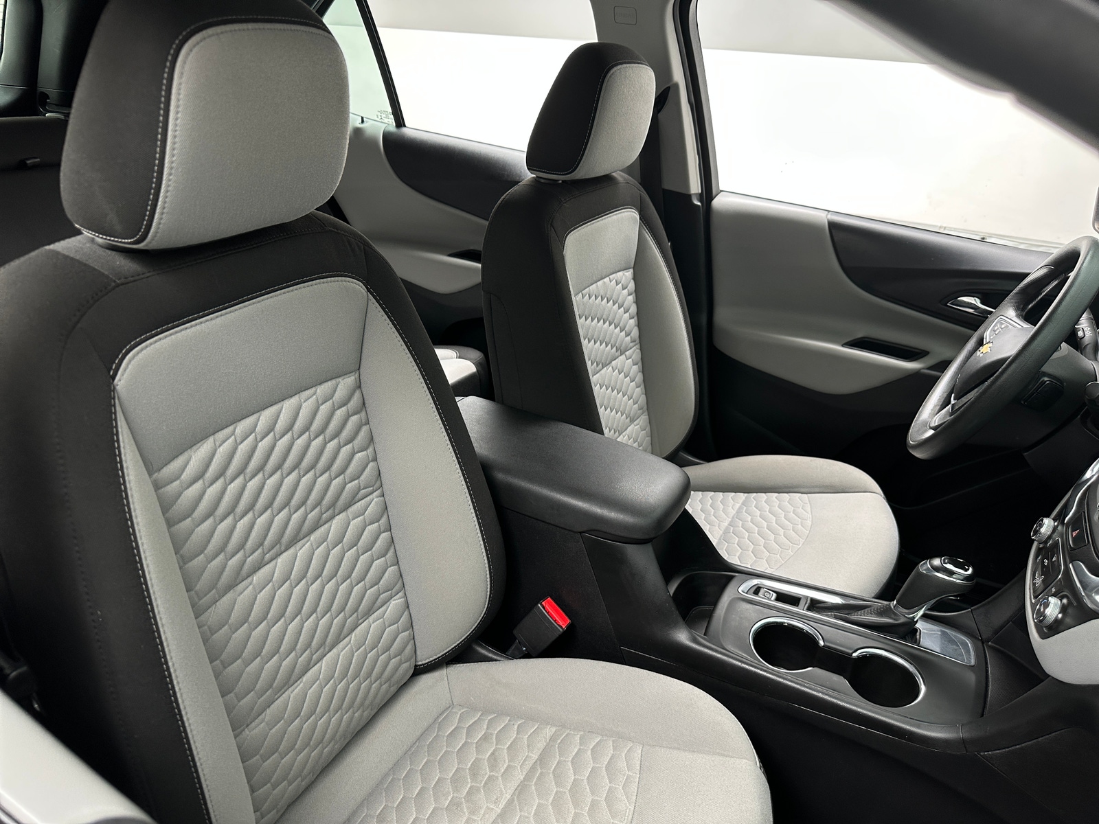 Thumbnail: 2020 Chevrolet Equinox - 2