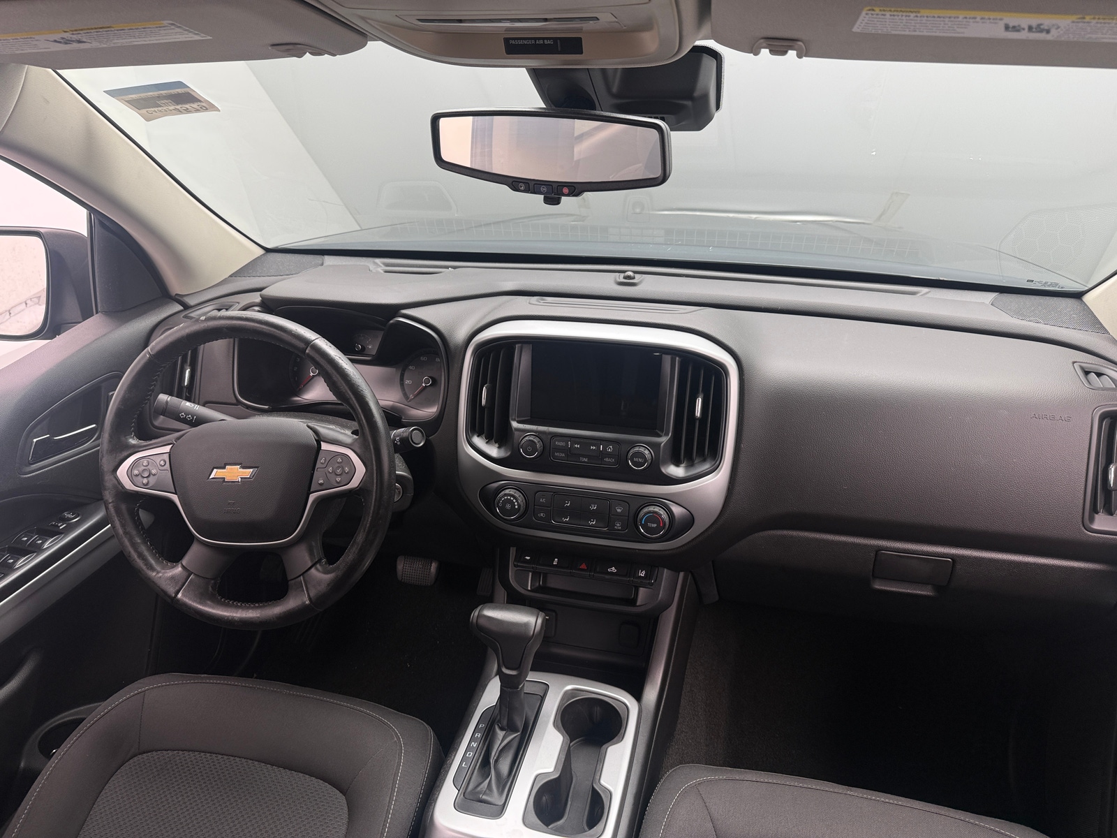 Thumbnail: 2018 Chevrolet Colorado - 3