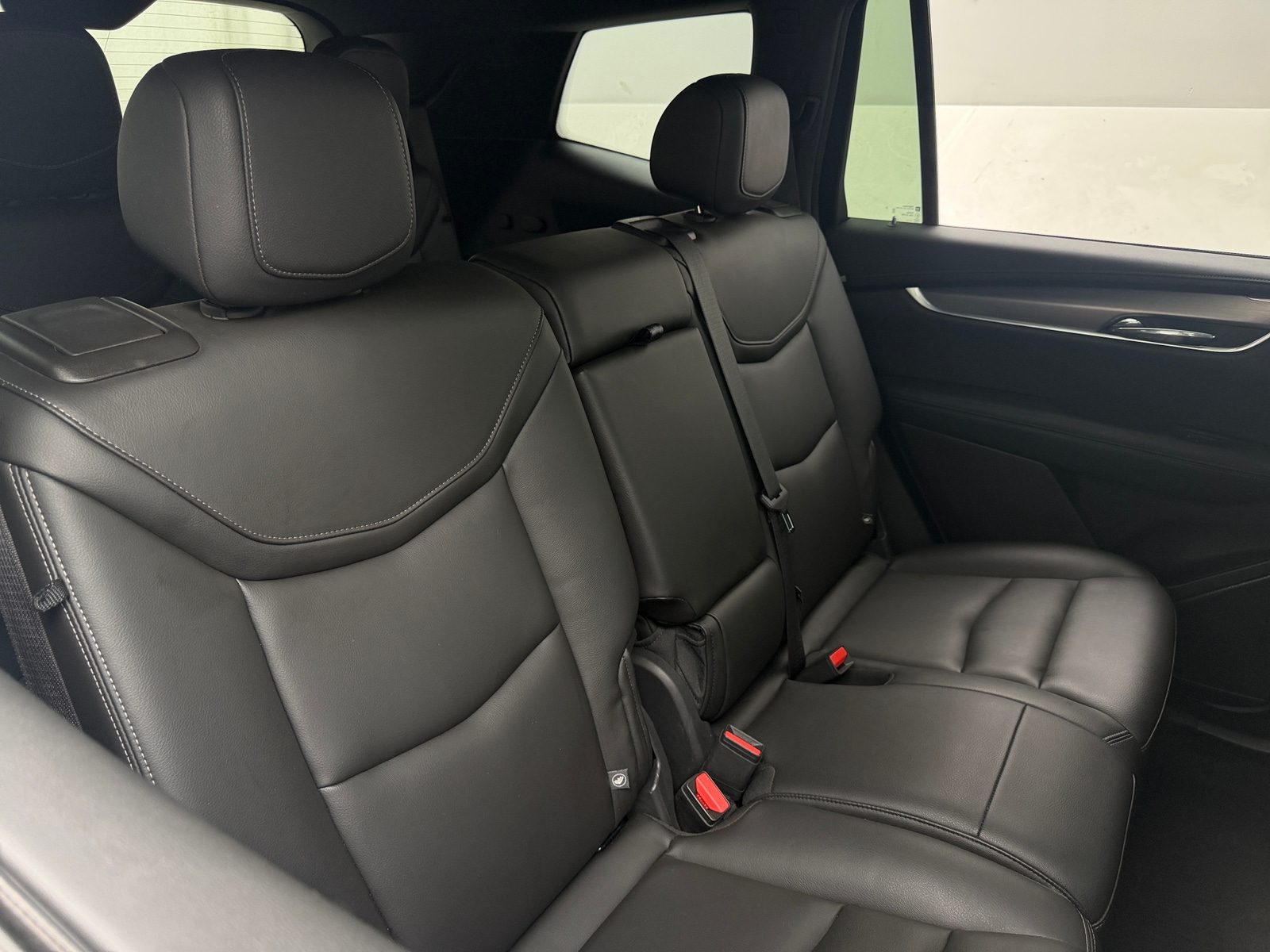 Thumbnail: 2024 Cadillac XT6 - 5