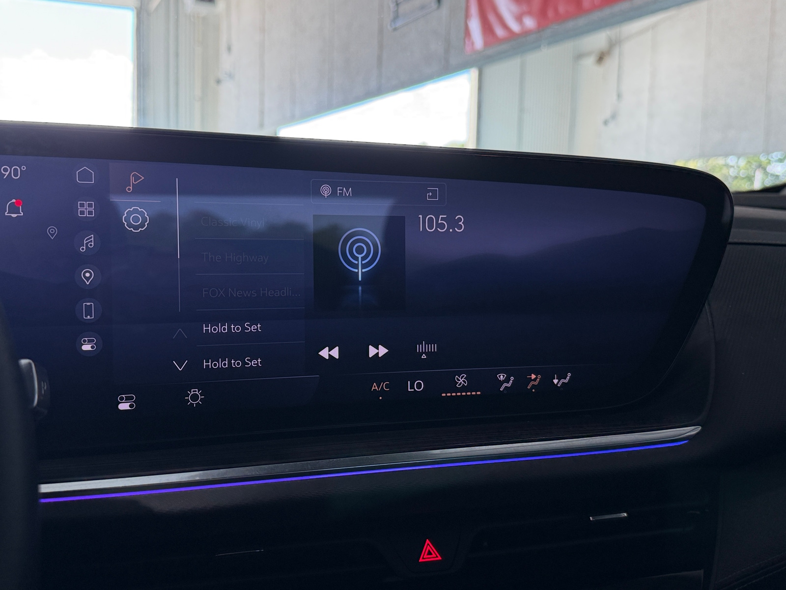 Thumbnail: 2024 Buick Envision - 3