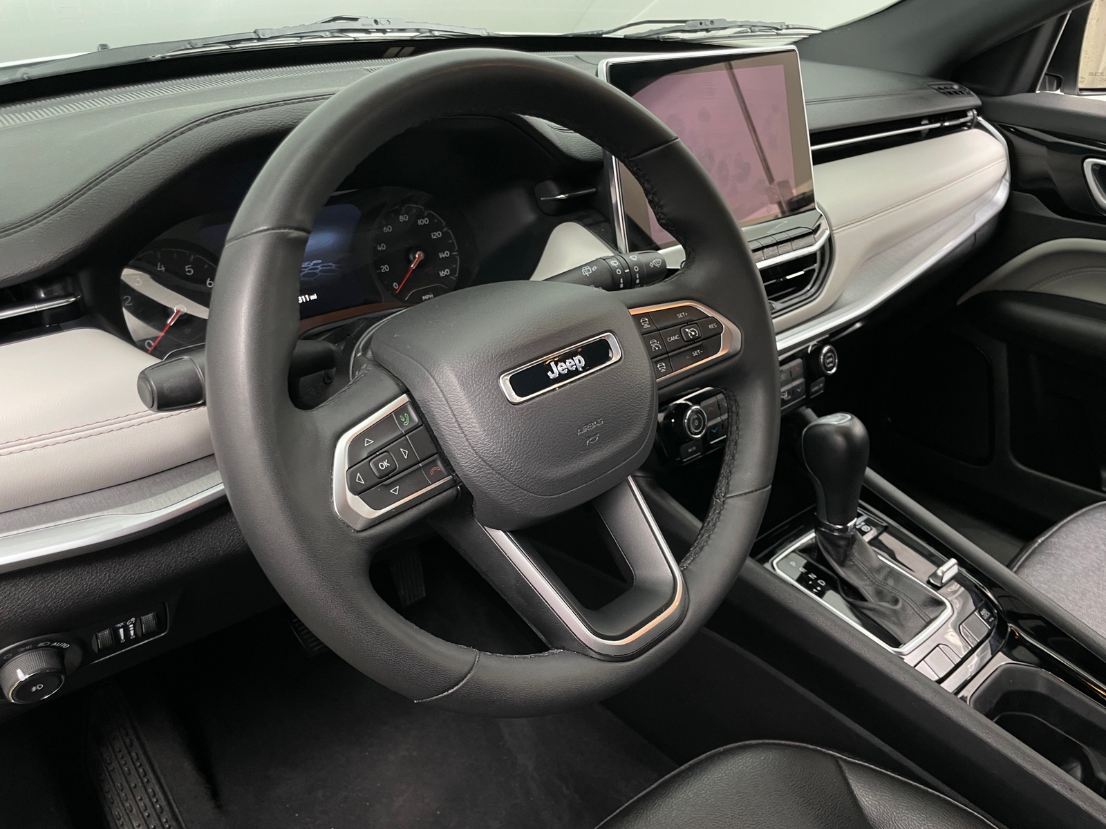 Thumbnail: 2025 Jeep Compass - 4