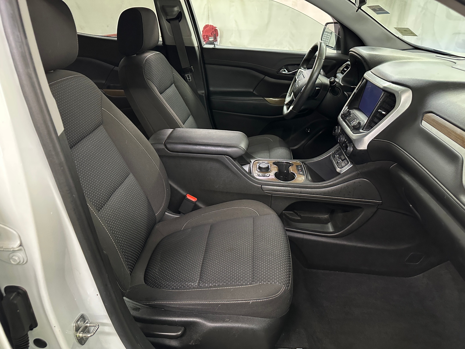 Thumbnail: 2021 GMC Acadia - 2
