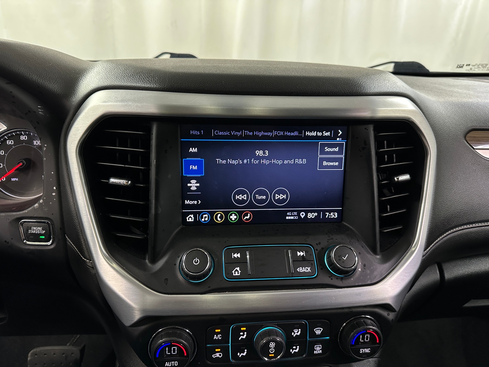 Thumbnail: 2021 GMC Acadia - 4
