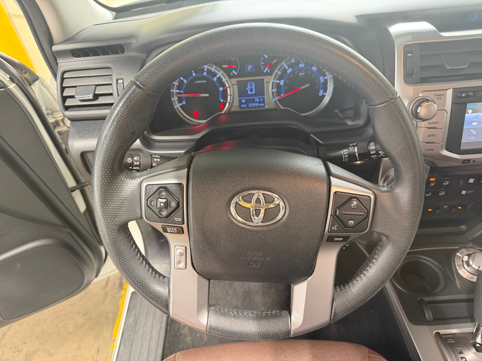Thumbnail: 2017 Toyota 4Runner - 5