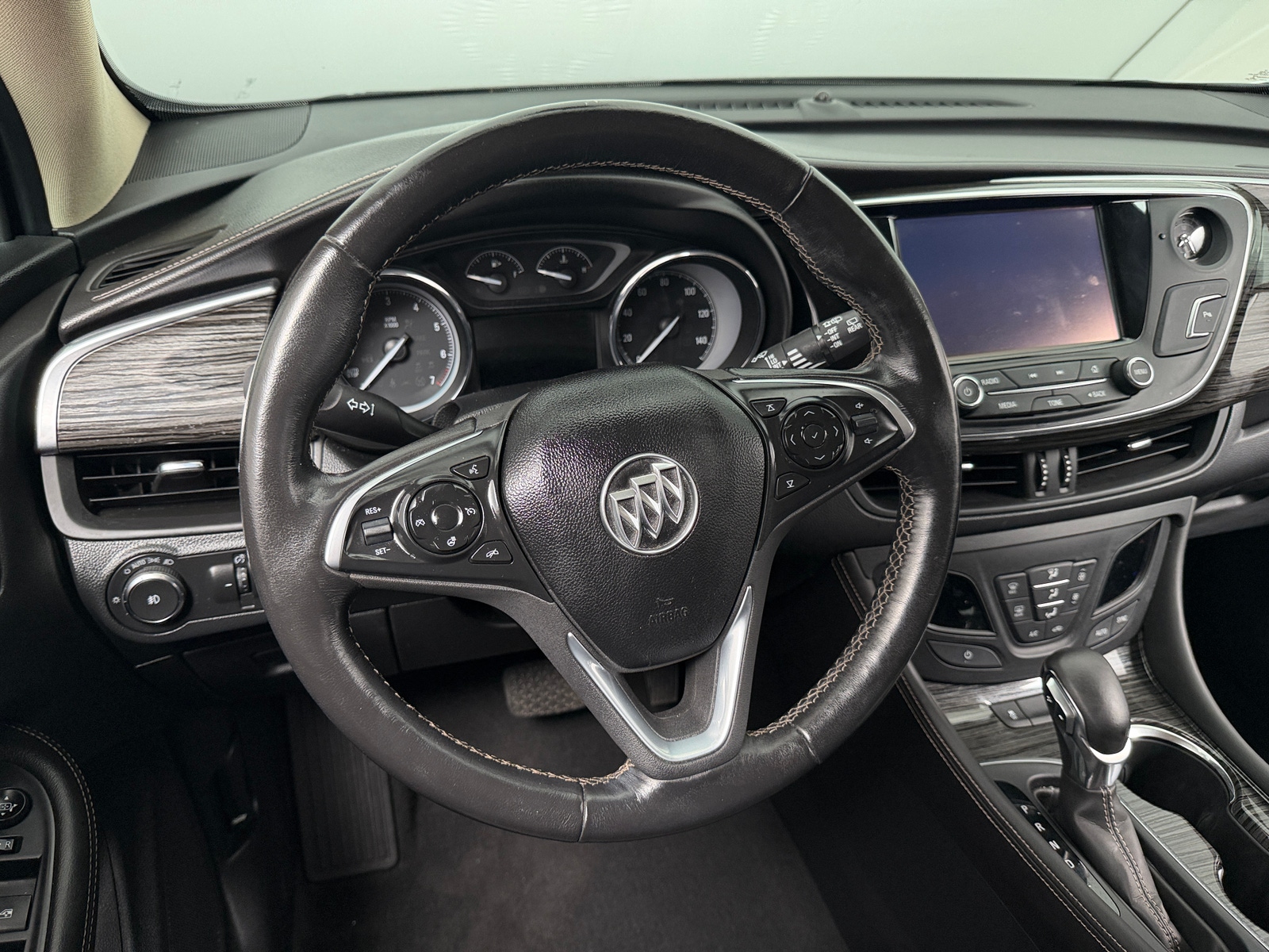 Thumbnail: 2017 Buick Envision - 4