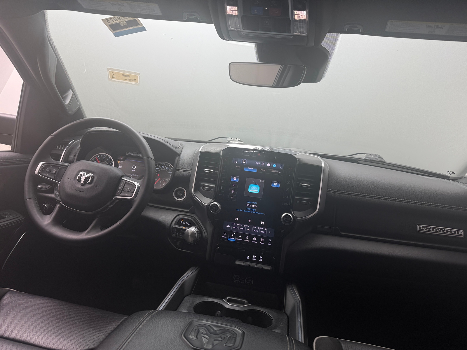 Thumbnail: 2025 RAM 1500 - 2