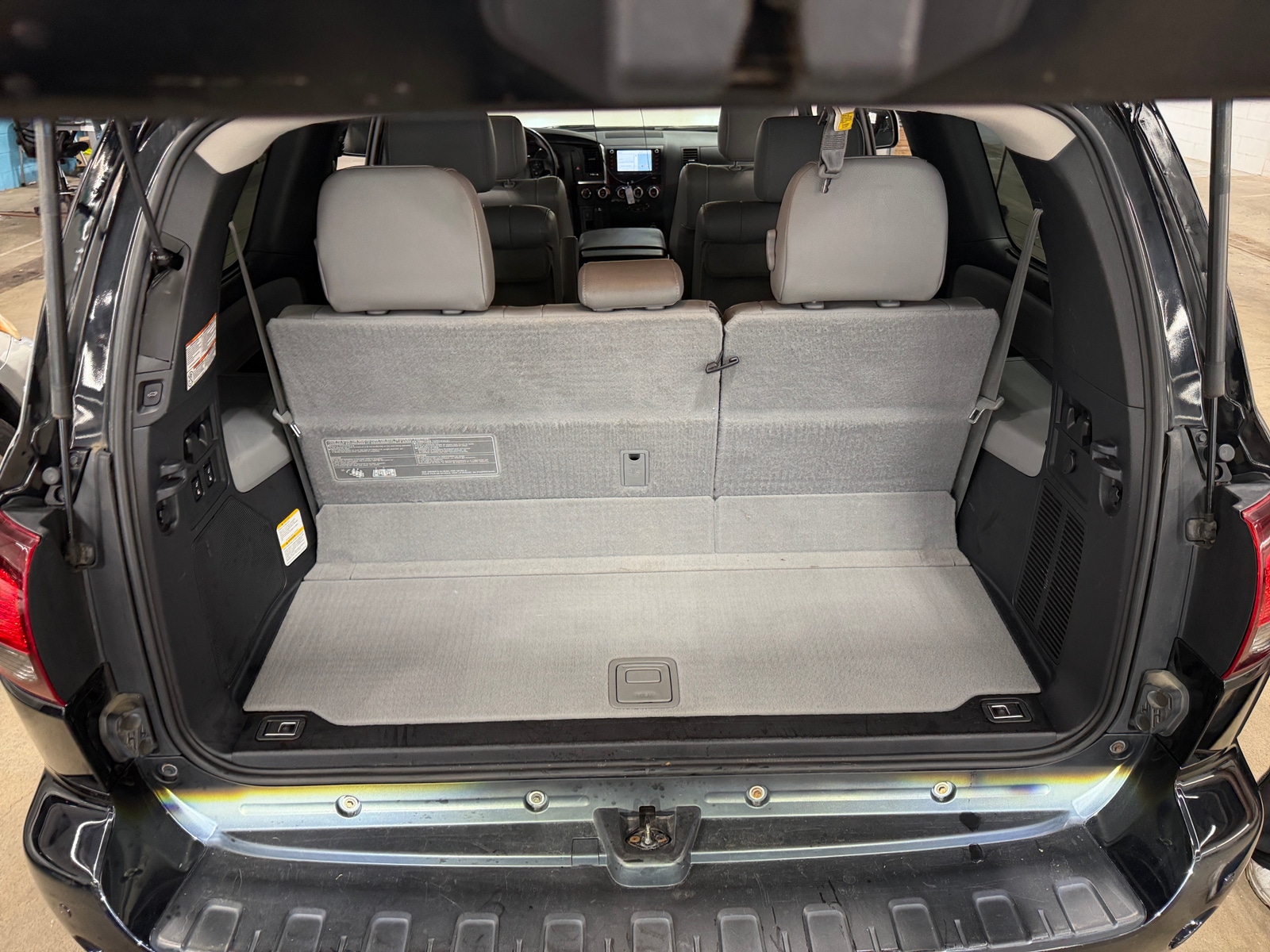 Thumbnail: 2021 Toyota Sequoia - 6