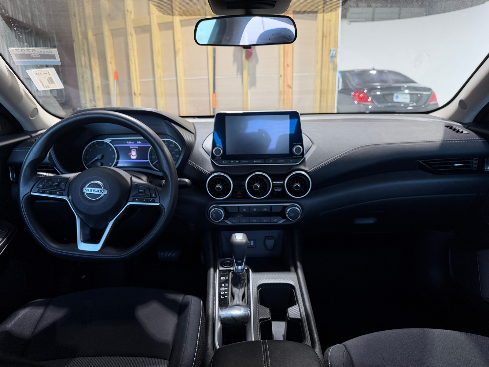 Thumbnail: 2023 Nissan Sentra - 3