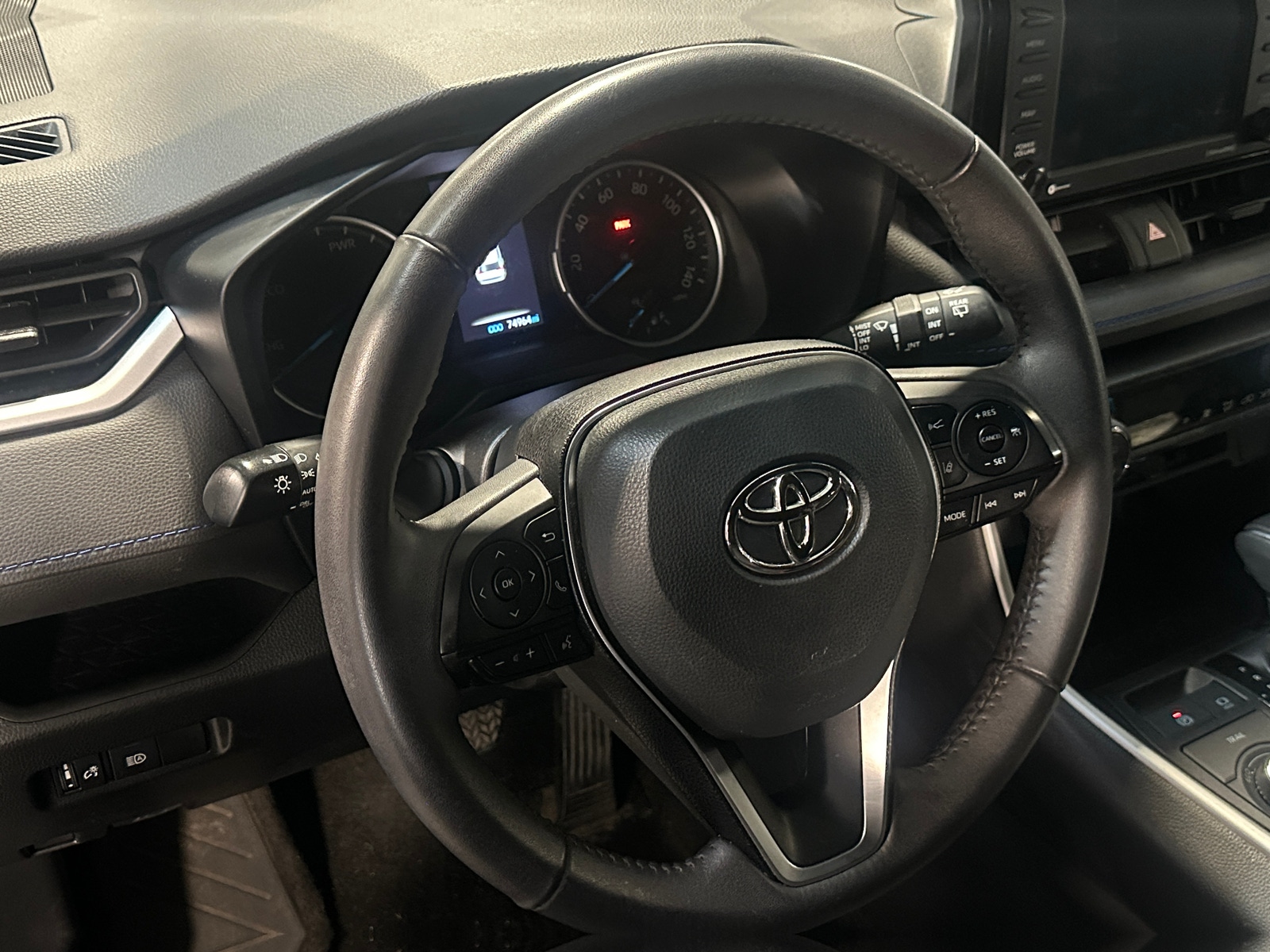 Thumbnail: 2022 Toyota RAV4 - 5