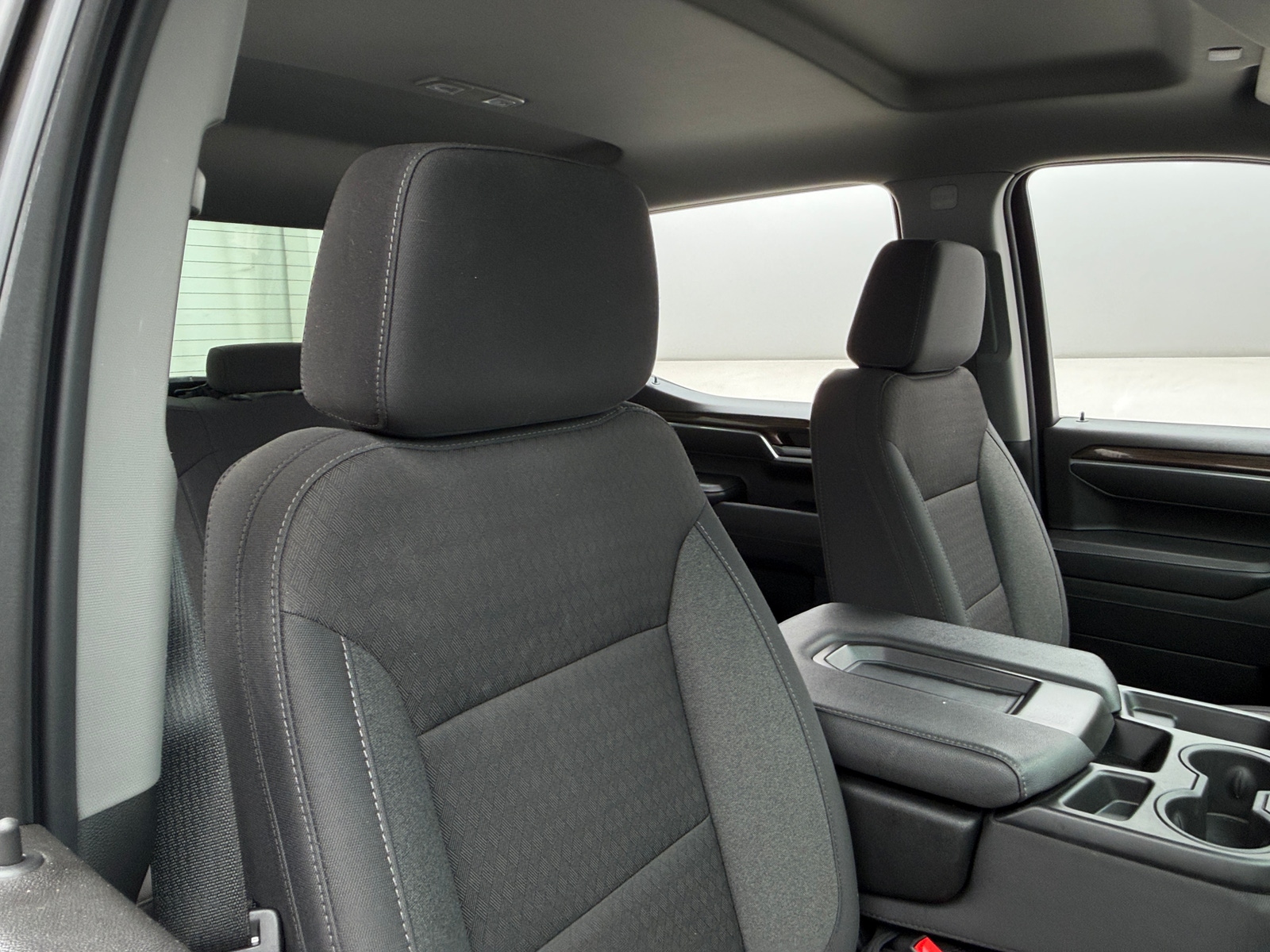 Thumbnail: 2026 Chevrolet Silverado 1500 - 2