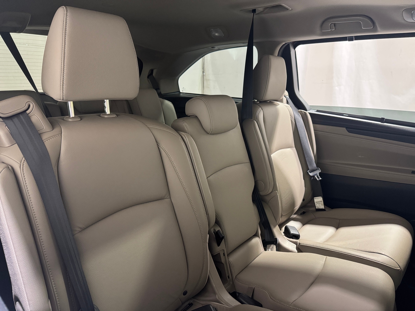Thumbnail: 2019 Honda Odyssey - 6