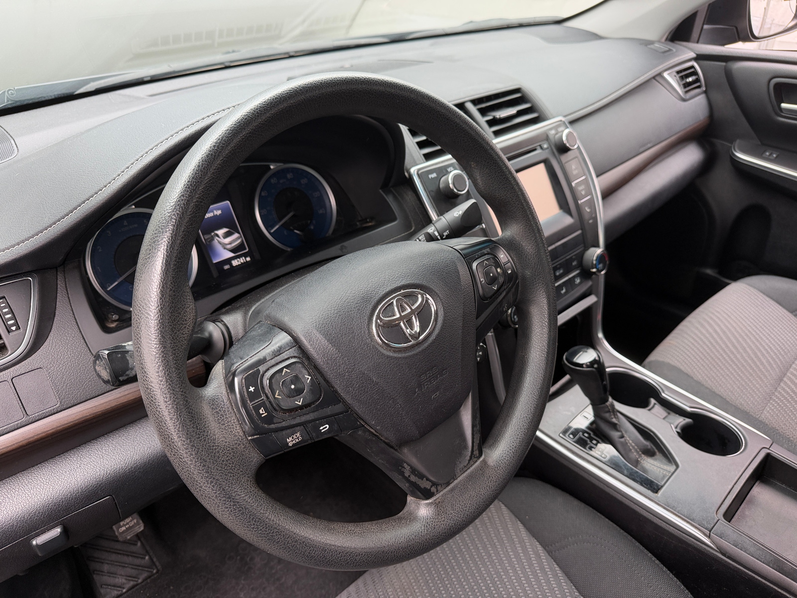 Thumbnail: 2016 Toyota Camry - 5