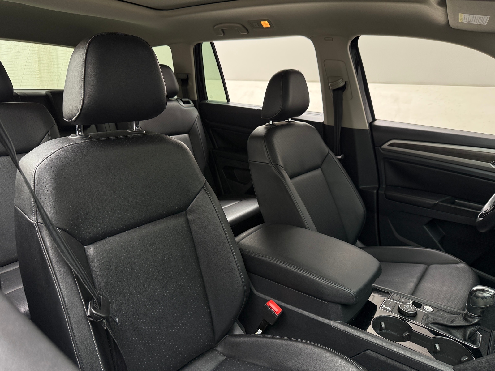 Thumbnail: 2019 Volkswagen Atlas - 2