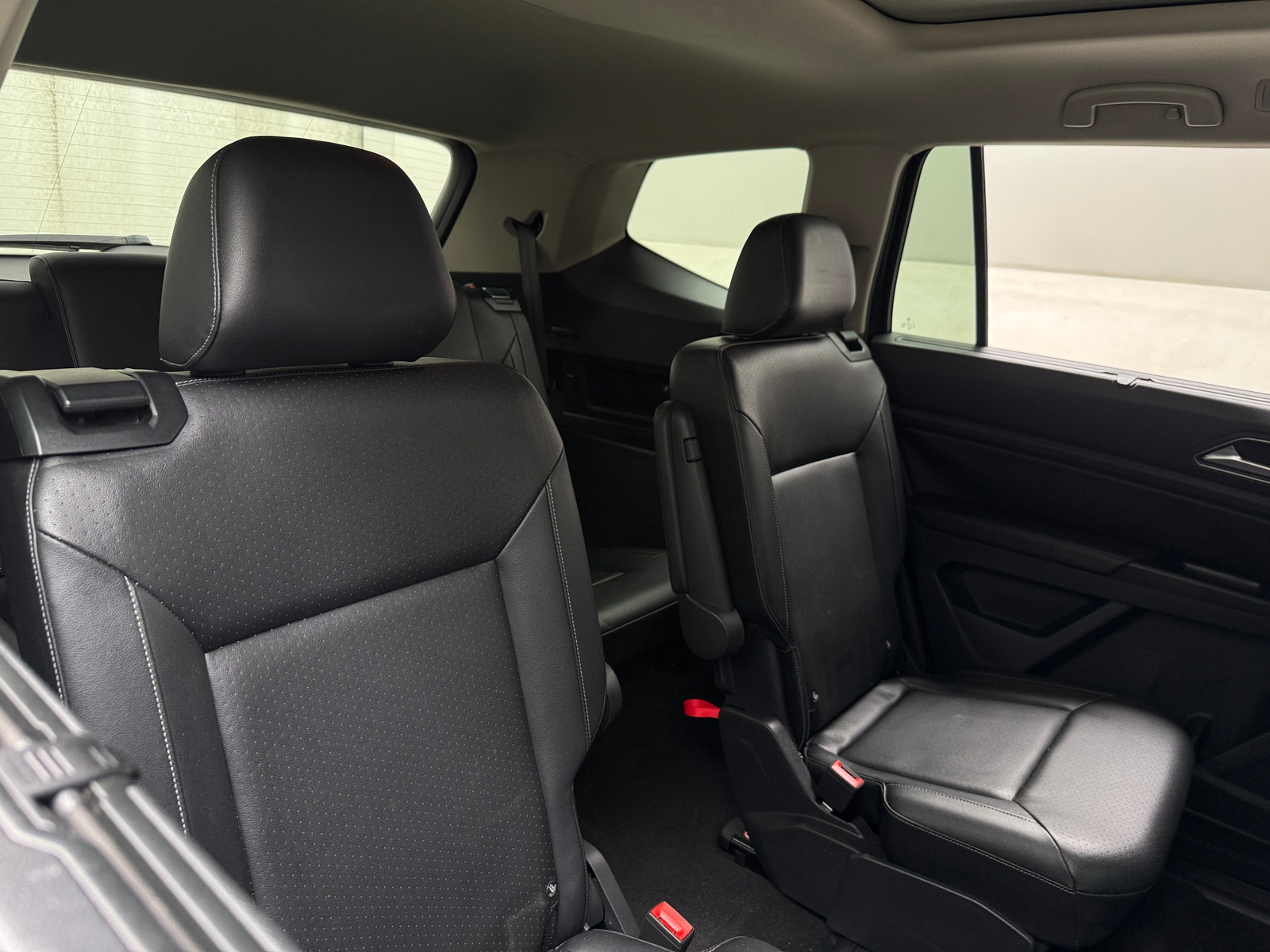 Thumbnail: 2019 Volkswagen Atlas - 6
