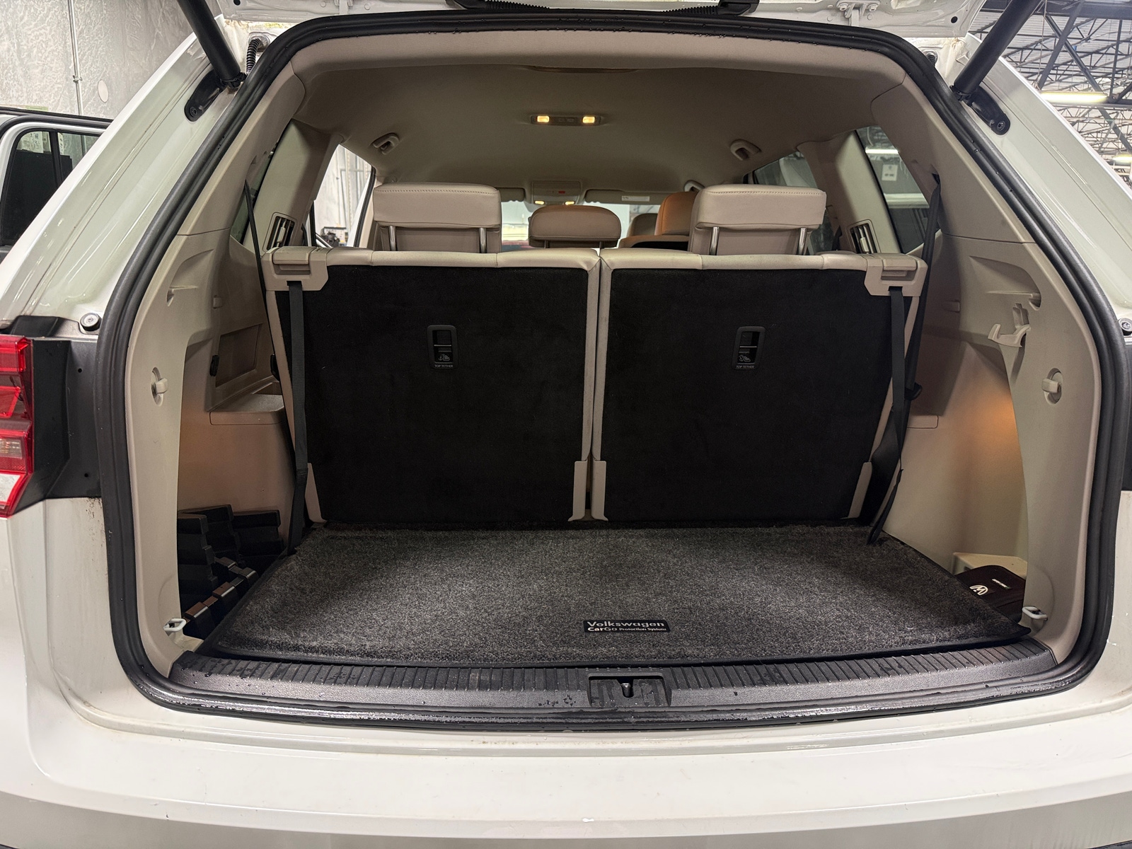 Thumbnail: 2019 Volkswagen Atlas - 6