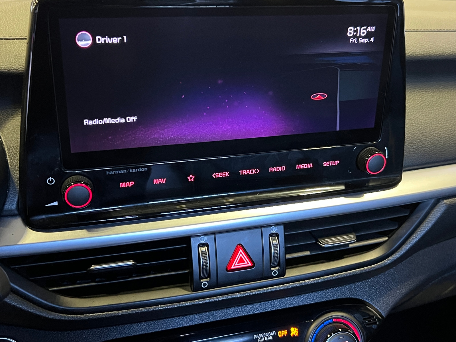 Thumbnail: 2022 Kia Forte - 3