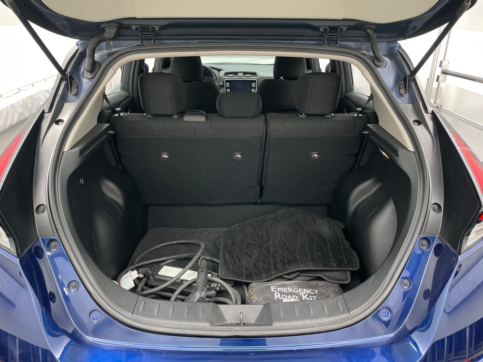 Thumbnail: 2025 Nissan Leaf - 7