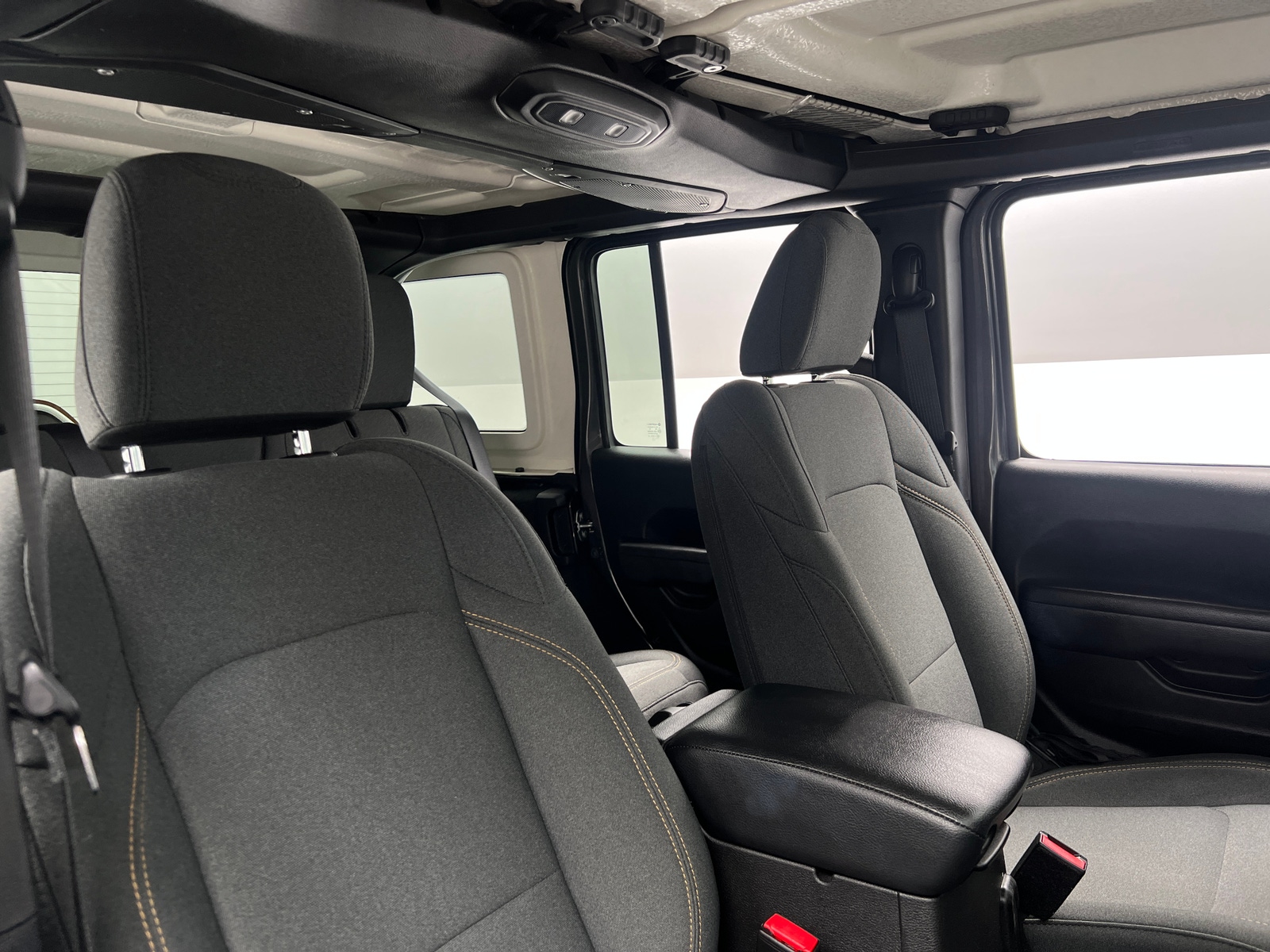 Thumbnail: 2025 Jeep Wrangler - 2