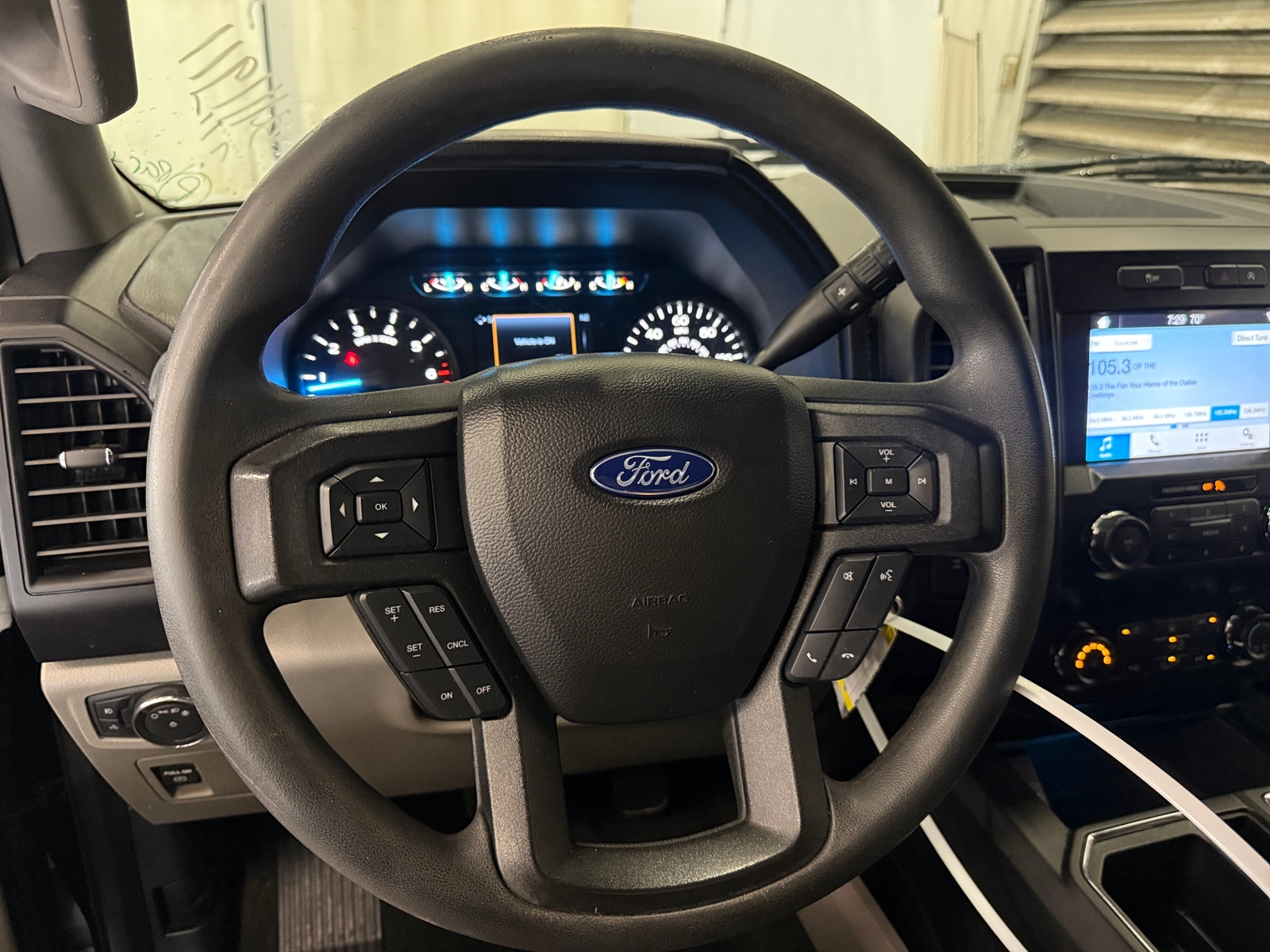 Thumbnail: 2019 Ford Econoline - 5