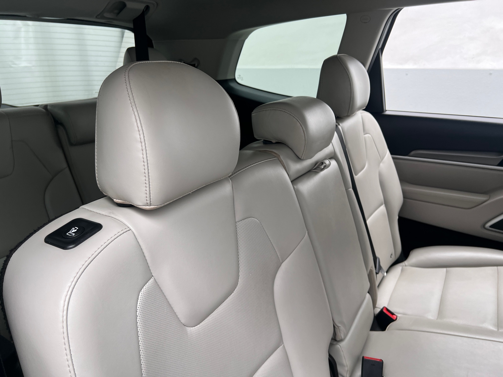 Thumbnail: 2020 Kia Telluride - 5