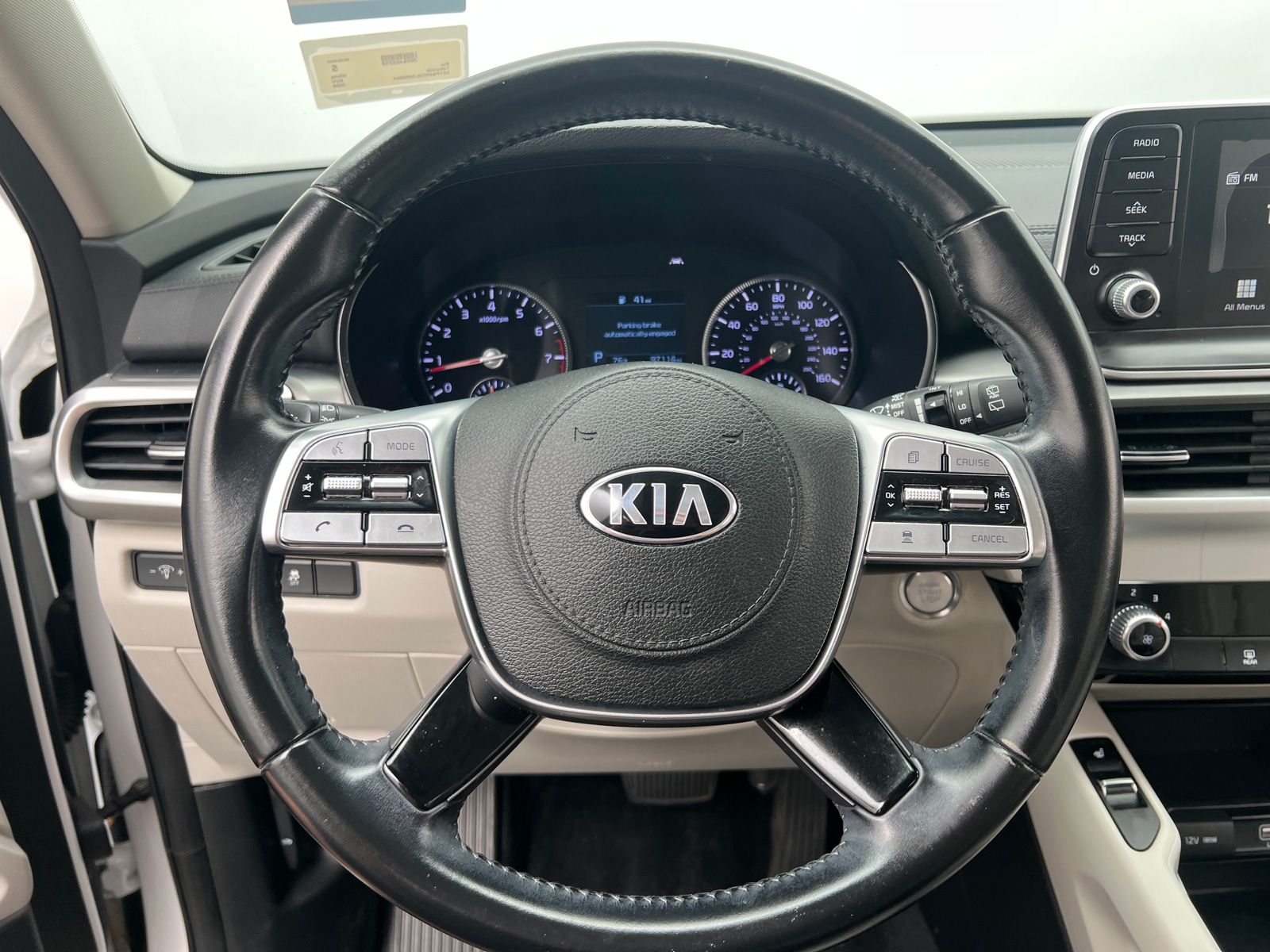Thumbnail: 2020 Kia Telluride - 4