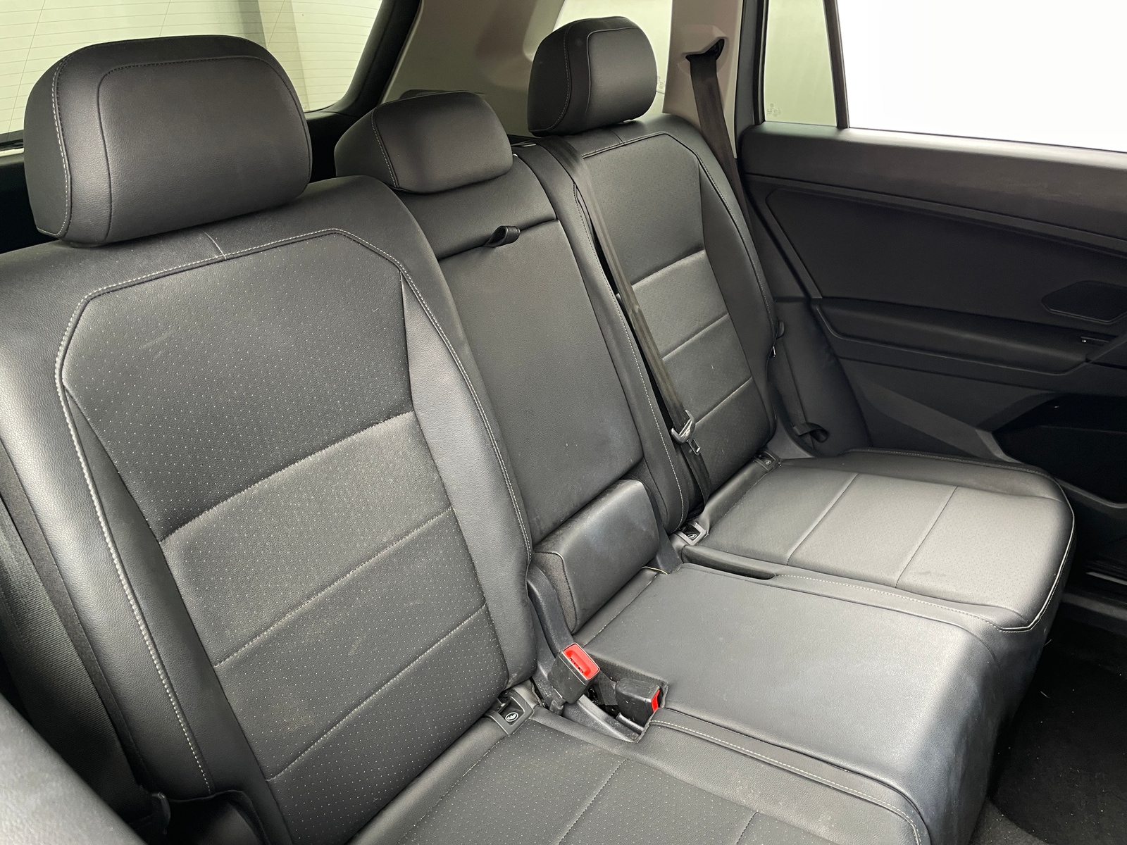 Thumbnail: 2019 Volkswagen Tiguan - 5