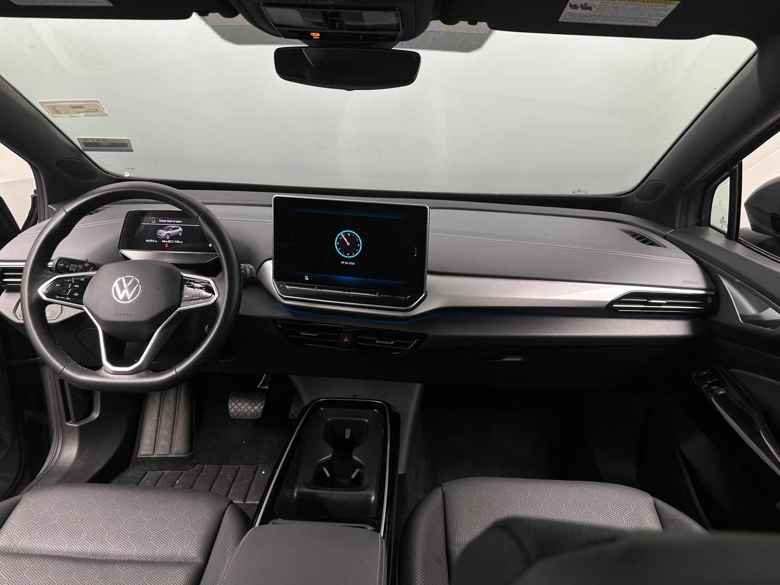 Thumbnail: 2024 Volkswagen ID.4 - 3