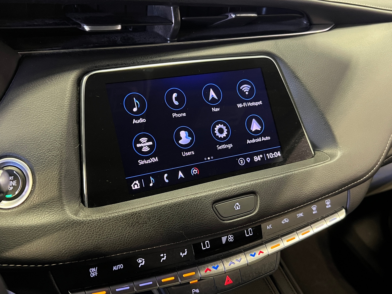 Thumbnail: 2022 Cadillac XT4 - 3