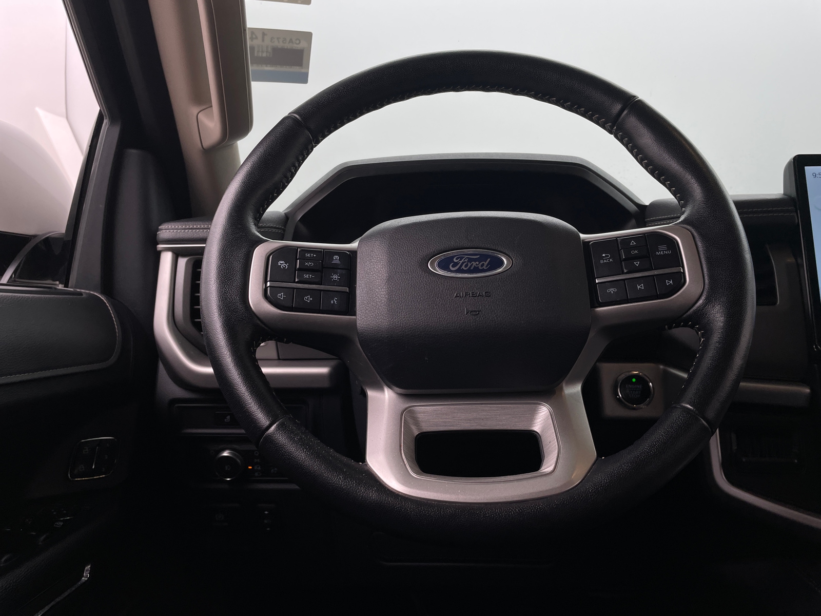 Thumbnail: 2022 Ford Expedition - 4