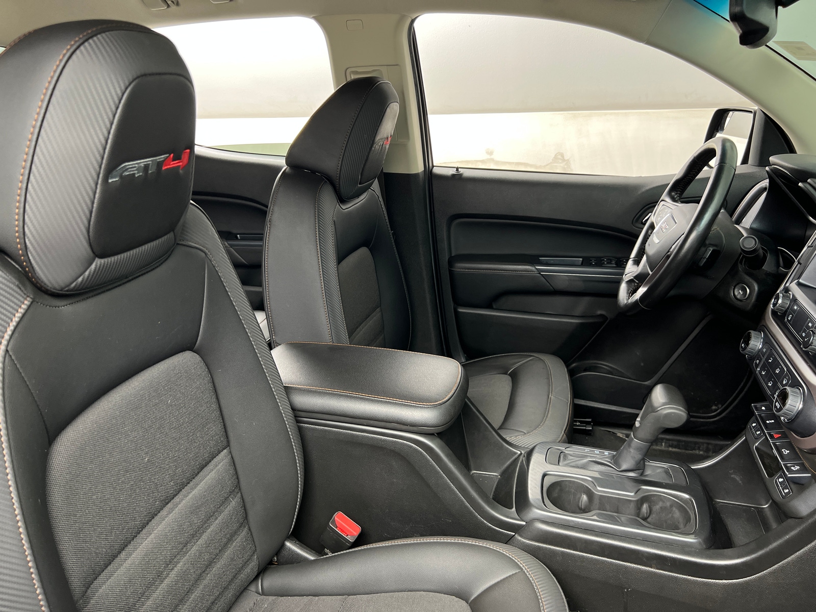 Thumbnail: 2021 GMC Canyon - 2