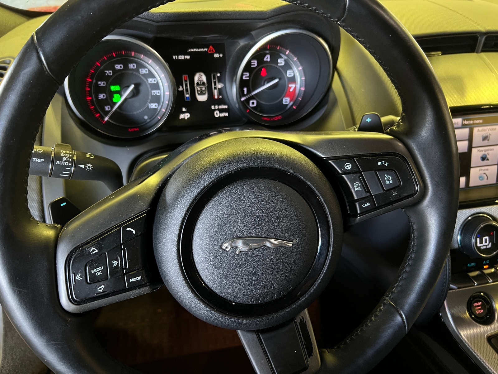 Thumbnail: 2014 Jaguar F-Type - 4