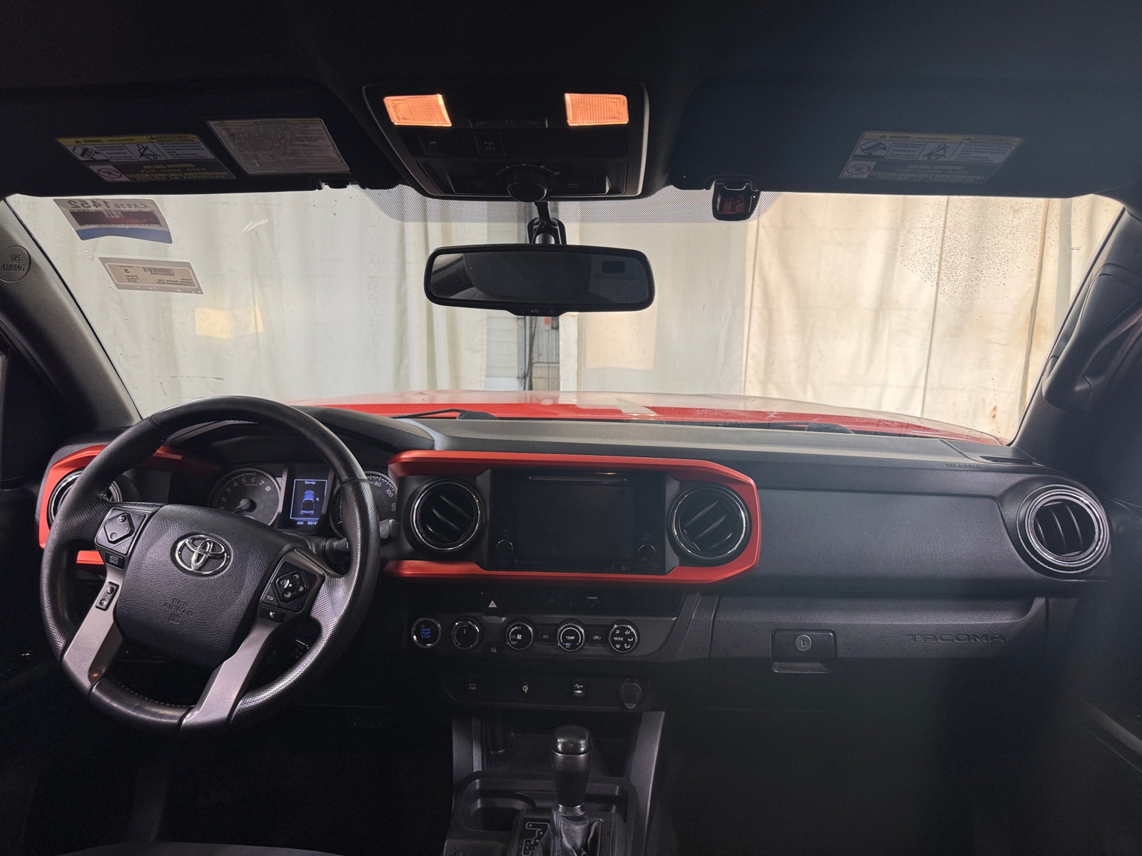 Thumbnail: 2016 Toyota Tacoma - 3