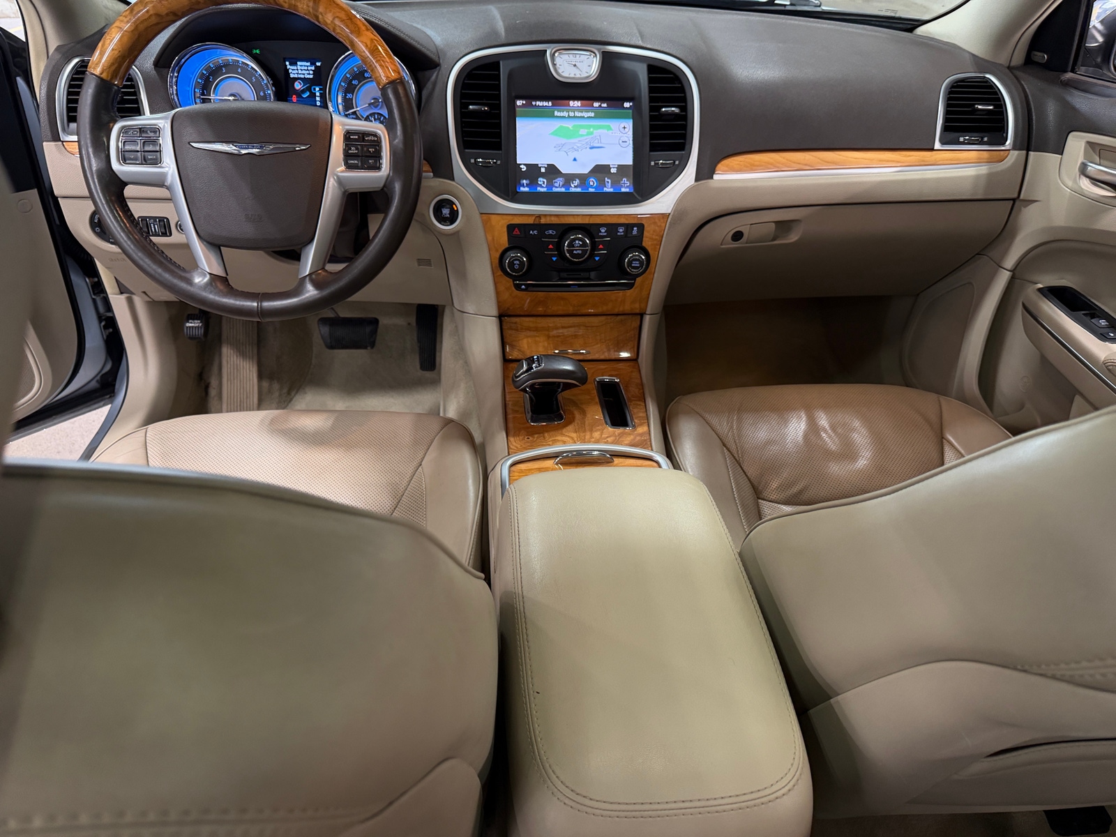 Thumbnail: 2013 Chrysler 300 - 2