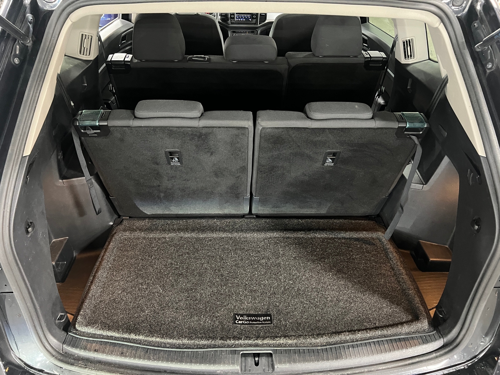 Thumbnail: 2021 Volkswagen Atlas - 7