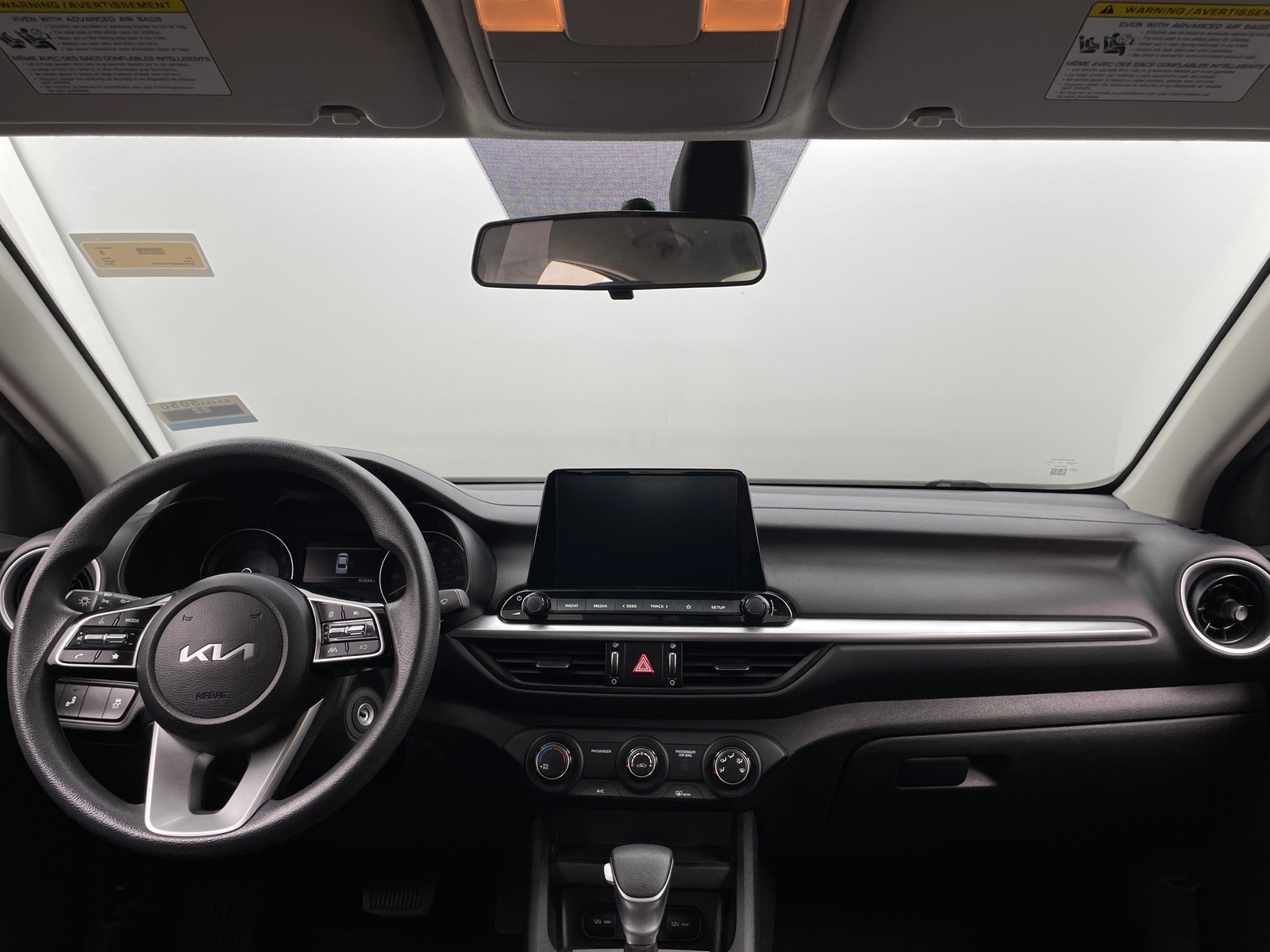 Thumbnail: 2023 Kia Forte - 3