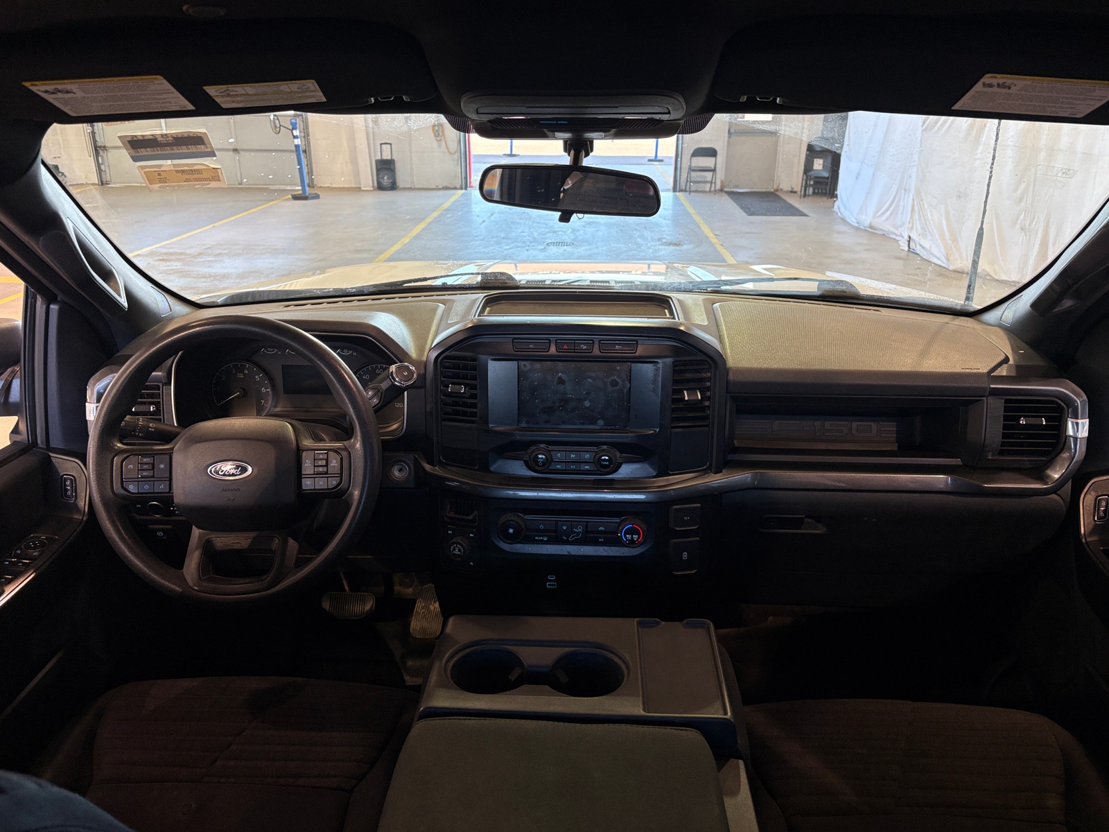 Thumbnail: 2023 Ford Econoline - 3