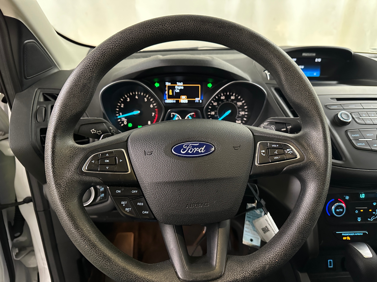 Thumbnail: 2017 Ford Escape - 5