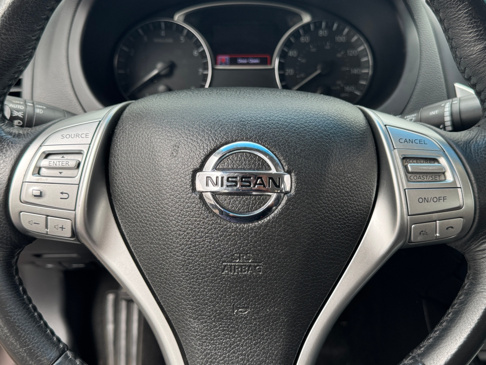 Thumbnail: 2016 Nissan Altima - 5