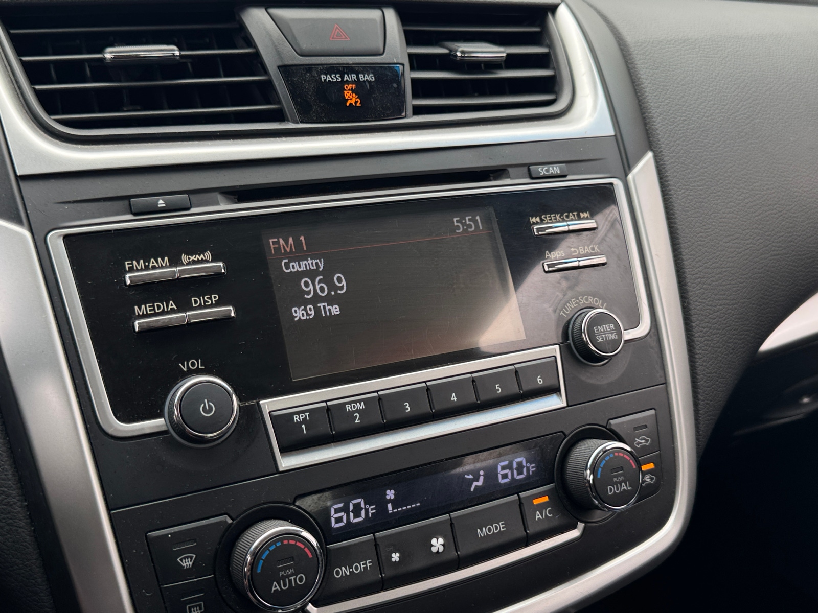 Thumbnail: 2016 Nissan Altima - 4