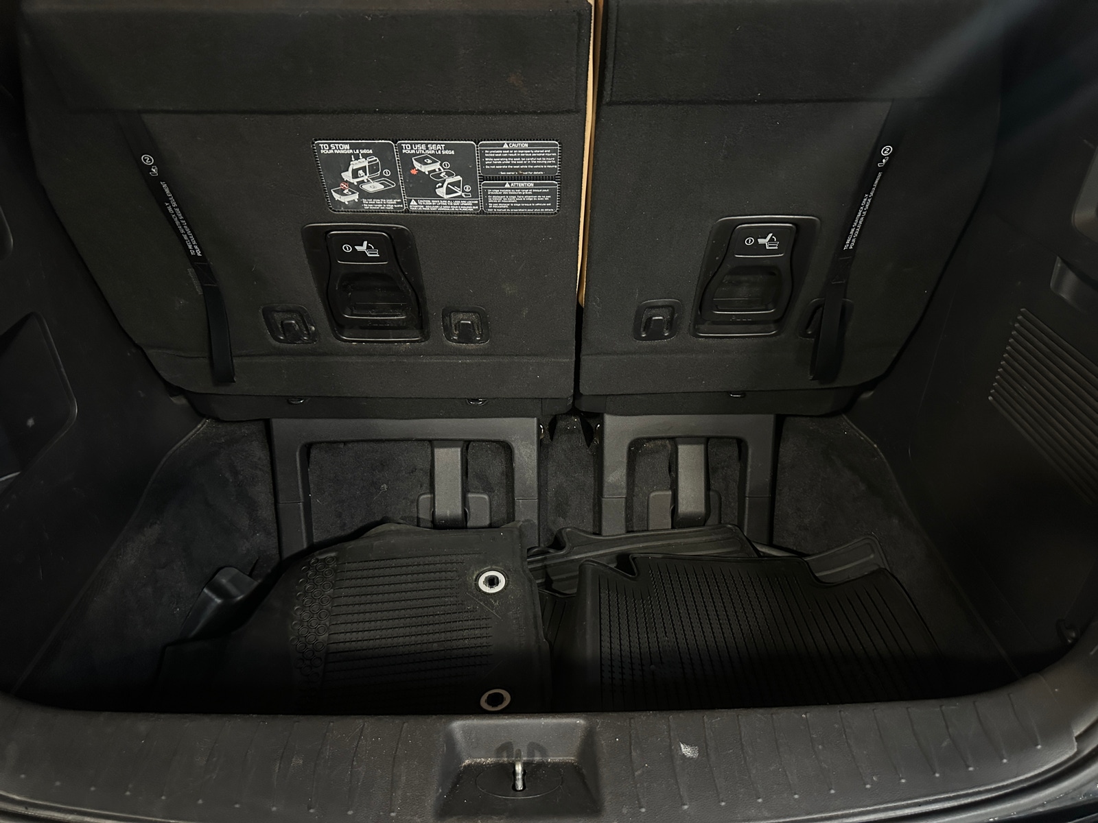 Thumbnail: 2022 Kia Carnival - 6