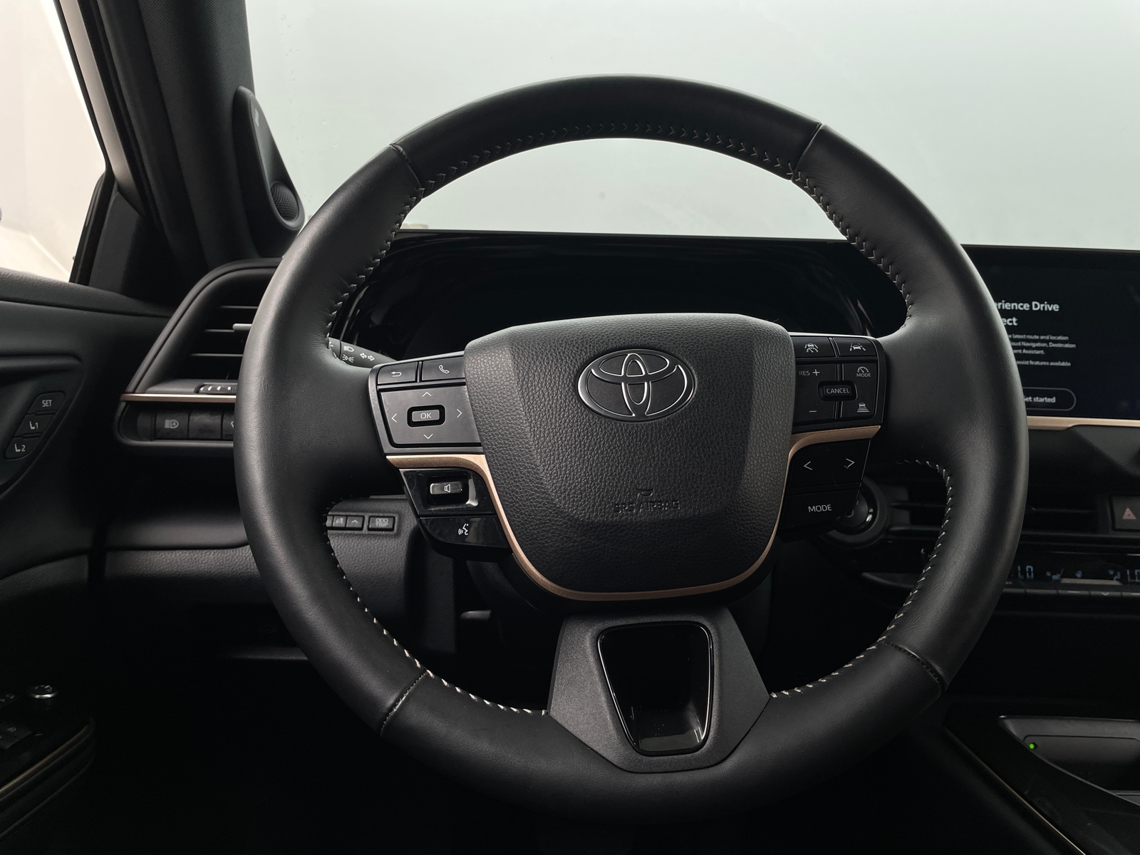 Thumbnail: 2025 Toyota Crown - 4
