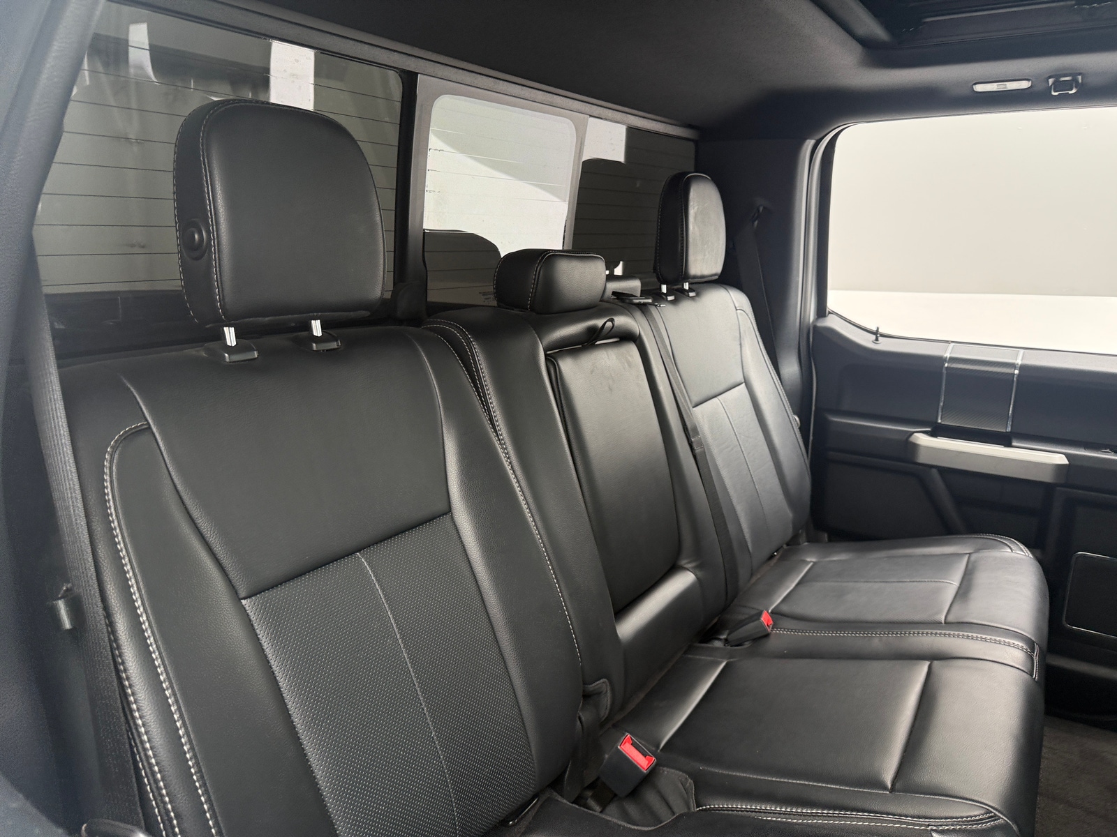 Thumbnail: 2019 Ford Econoline - 5