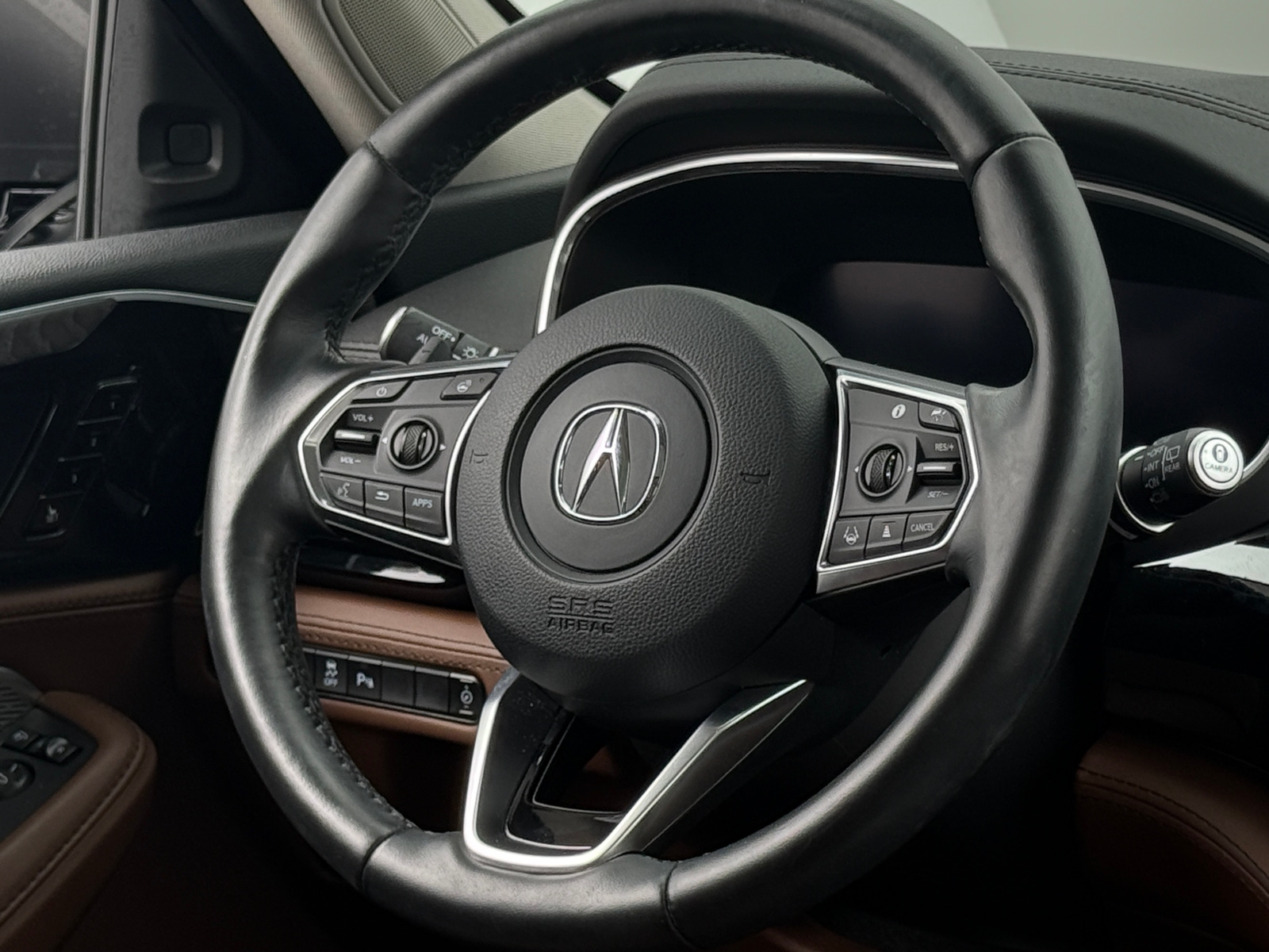 Thumbnail: 2022 Acura MDX - 4