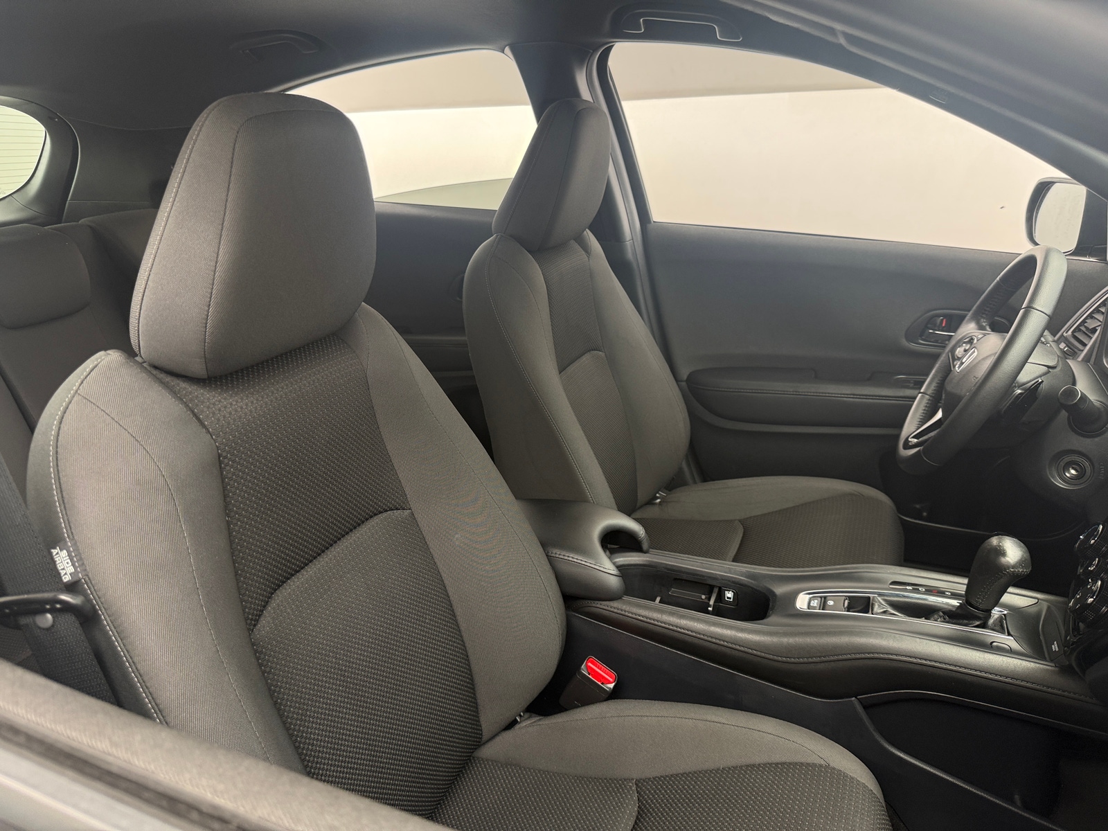 Thumbnail: 2022 Honda HR-V - 2