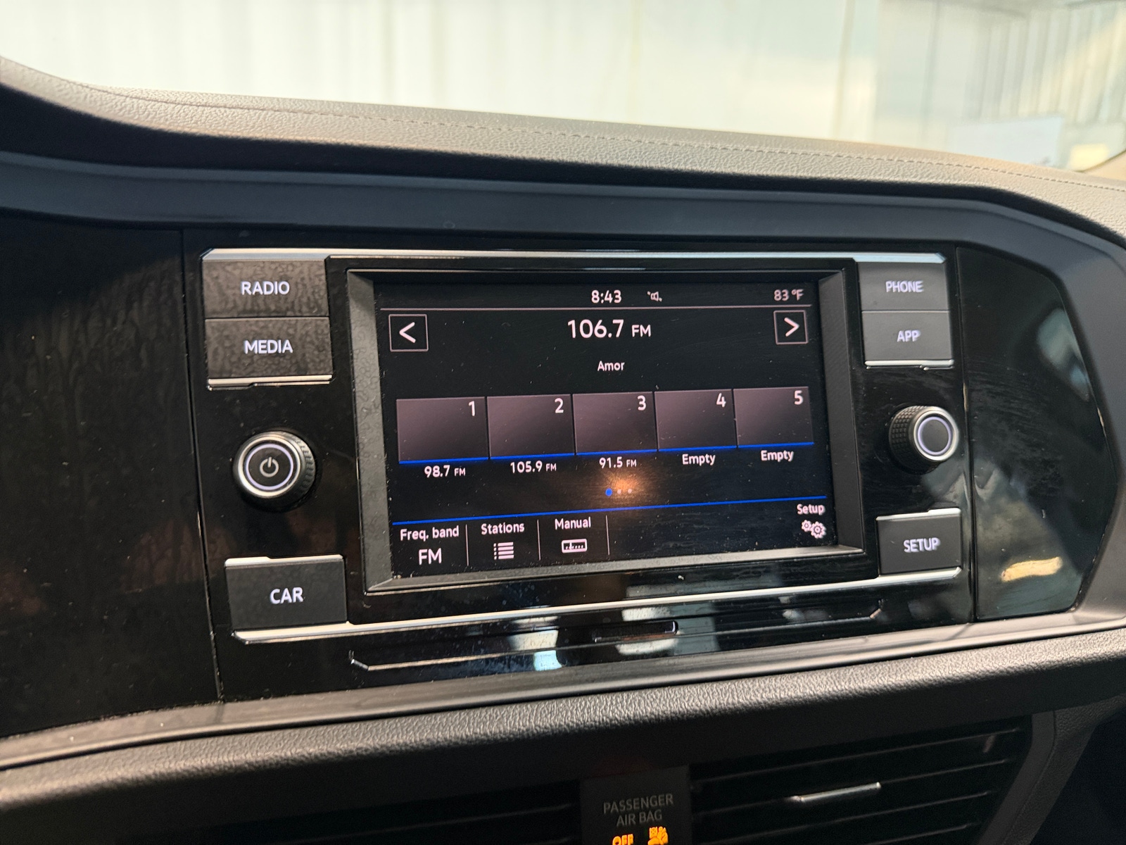 Thumbnail: 2019 Volkswagen Jetta - 4