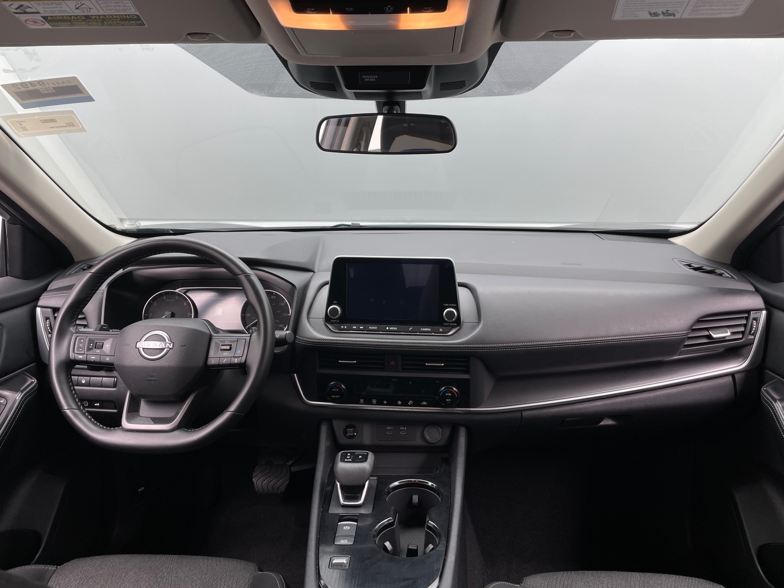 Thumbnail: 2025 Nissan Rogue - 3