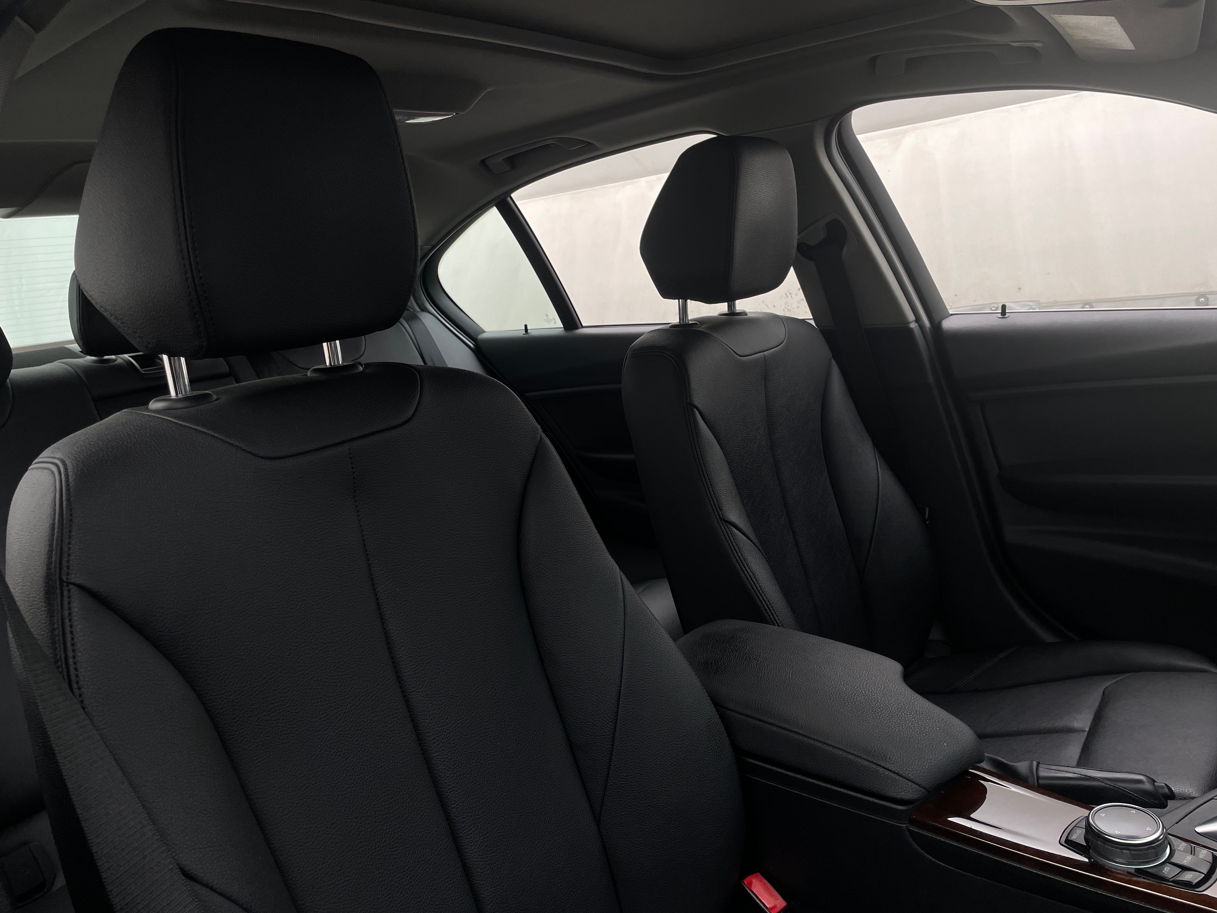 2015 BMW 3 Series 328i