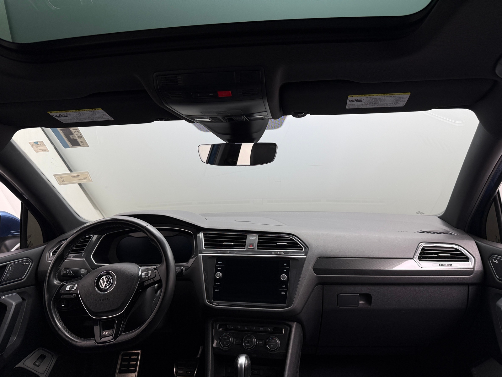 Thumbnail: 2018 Volkswagen Tiguan - 2