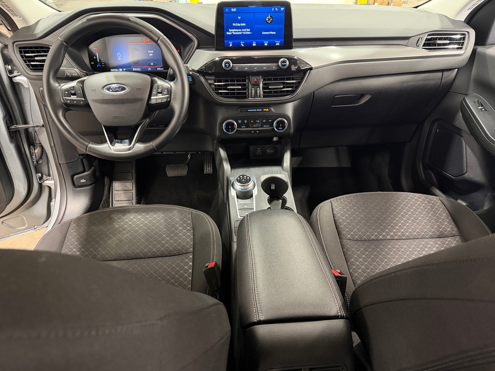 Thumbnail: 2024 Ford Escape - 3