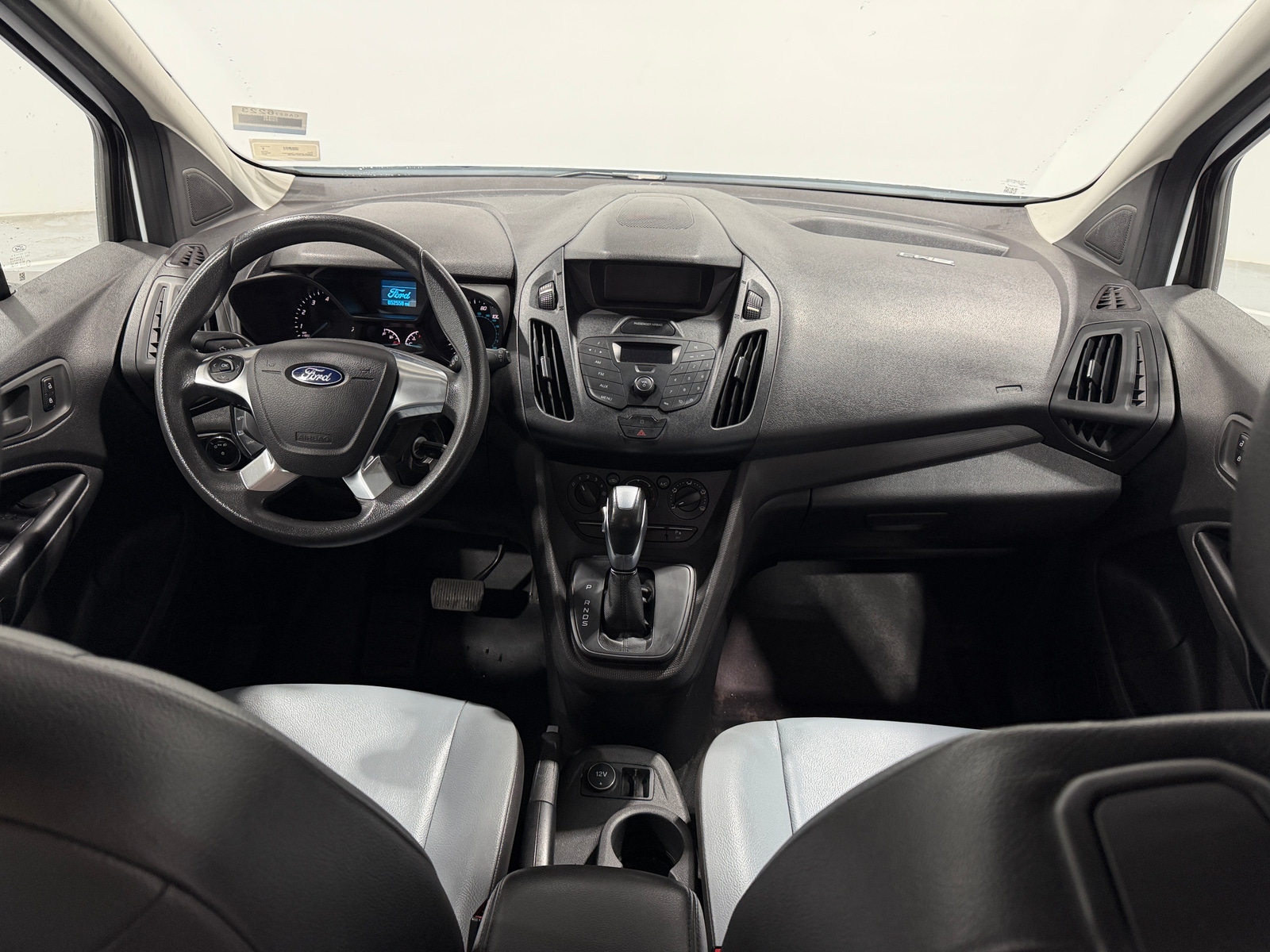 Thumbnail: 2017 Ford Transit Series - 3